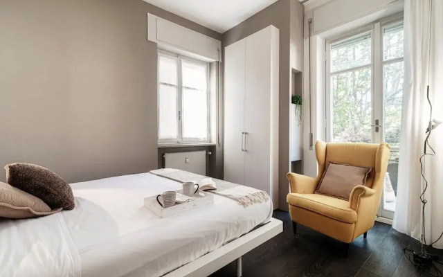 MyHomeInComo - Art Design Suites