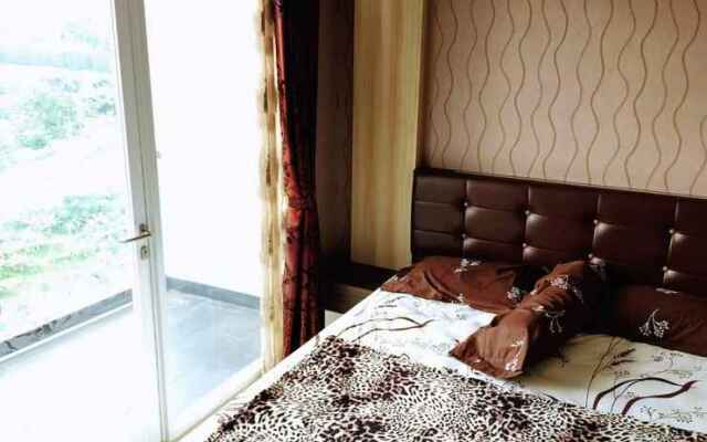 TechieRoom Kotlin at Clove Garden Residence