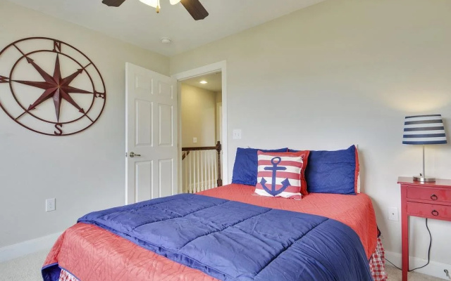Sunny Beach Sandcastle Cottage by Ryson Vacation Rentals