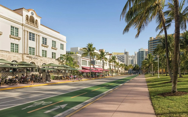 Waldorf Towers South Beach