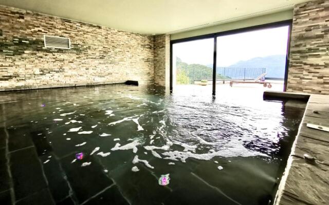 THE VIEW!!! by Design Studio