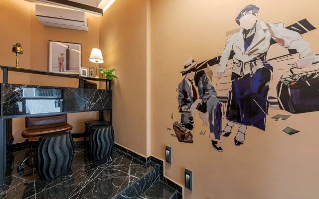 Clyde Athens by Nin&Bau