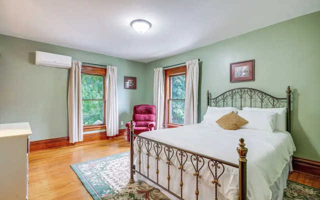 Historic Hillsdale Home Near Downtown!