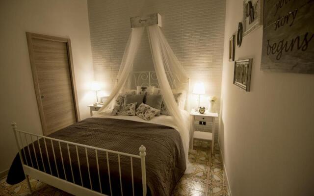 Elegant B&B Il Vicolo storico