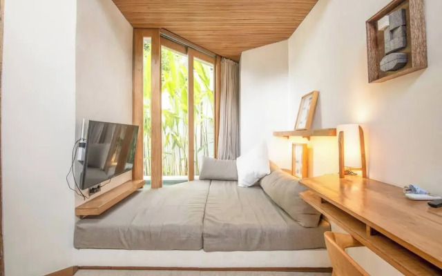 Chic 1-br Villa With Pool, 800m From Echo Beach