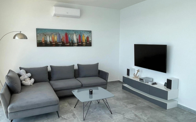 Palms & Beach Maslenica