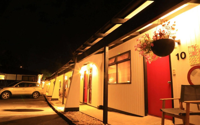 Papakura Motor Lodge & Motel