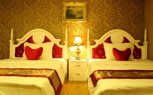 Phung Hoang Golden Hotel