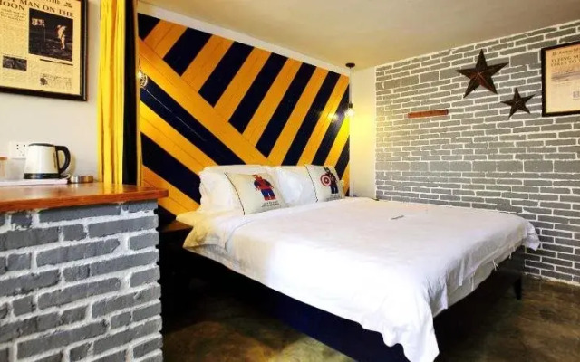 Sanyacoastal Inn Dadonghai