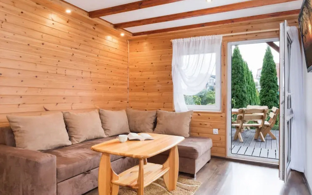 Holiday Homes With Pool, Rewal
