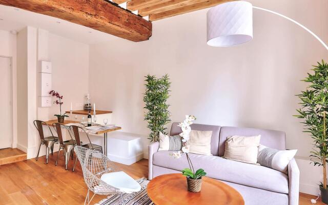 B  363- Magnifique appartement au coeur de Saint michel