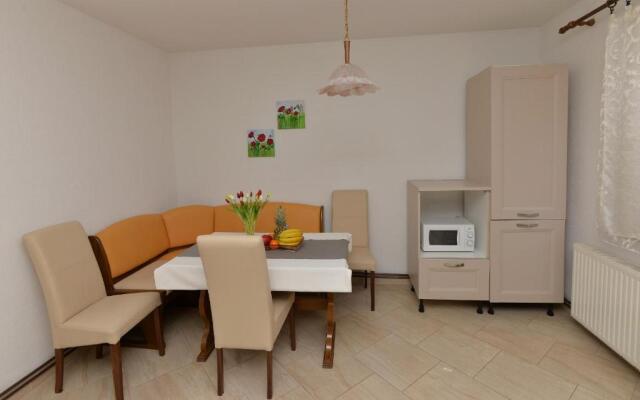 Ivana Apartments
