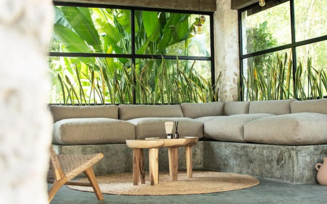Salty Breeze Bali