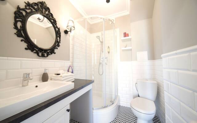 Rint Centrum Grochowa