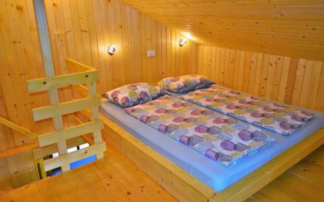 Sleeping with the bees Kozjak