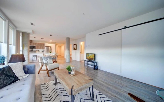 Ocean Bay New Luxury Condo Slps-5 w Prk Coffee AC