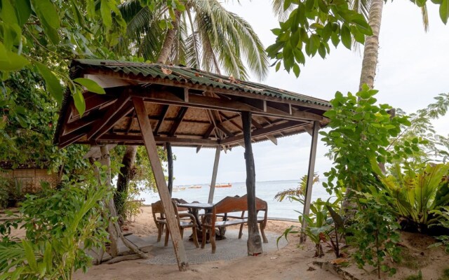 ZEN Rooms Garden Beach Siargao