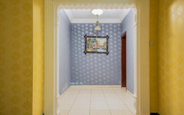 OYO 128 Al Hamra Palace 1