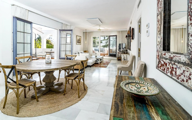 AB2-Aldea Blanca Puerto banus