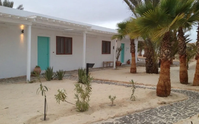 Parque das Dunas Village