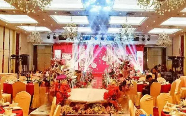 Ningbo Hongyuan Hotel