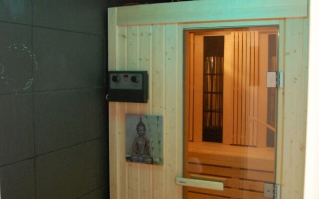 Appartement Legalite Avec Sauna Et Jacuzzi