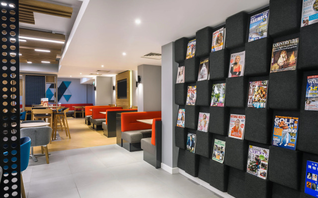 Holiday Inn Express London-Watford Junction by IHG