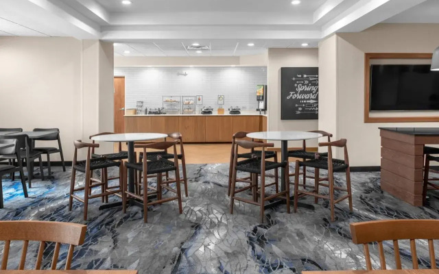 Fairfield Inn & Suites Columbus Hilliard