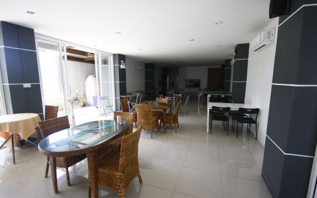 La Viva Hotel