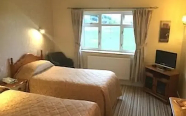 Dormy House Hotel