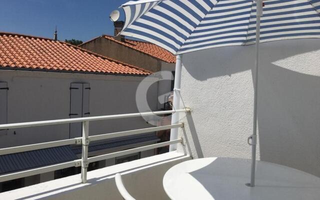 Appartement La Tranche-sur-Mer, 1 pièce, 2 personnes - FR-1-357-240