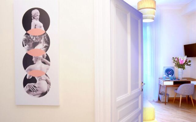 AL 7 Small Luxury Rooms