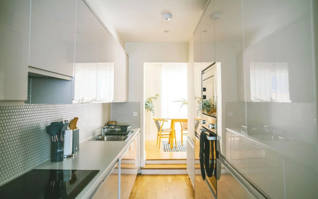 Spacious 3 Bedroom Apartment in South Kensington near Museums