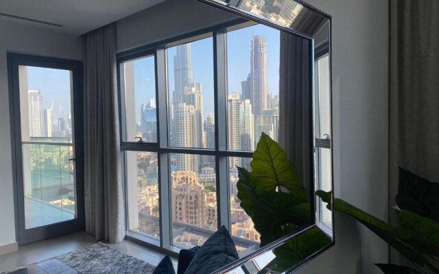 DUBAI DOWNTOWN DESIGN Luxury Apartments