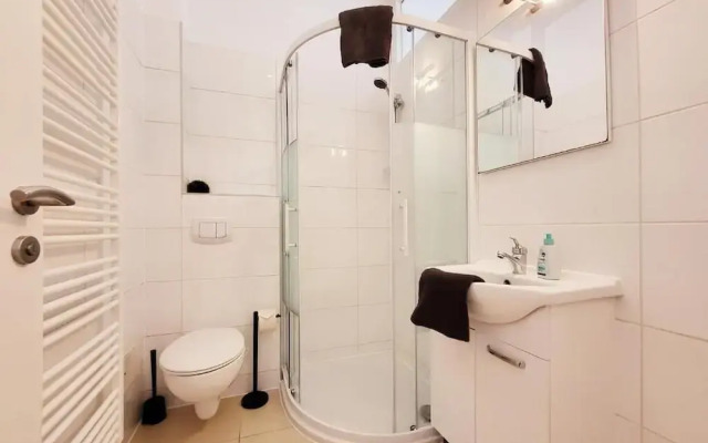 Donaufelder City Apartment
