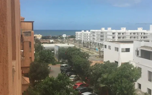Immaculate 2-bed Apartment