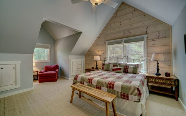 Toccoa Lookout Cottage by Escape to Blue Ridge