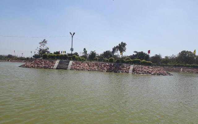 Hotel King by OYO Rooms