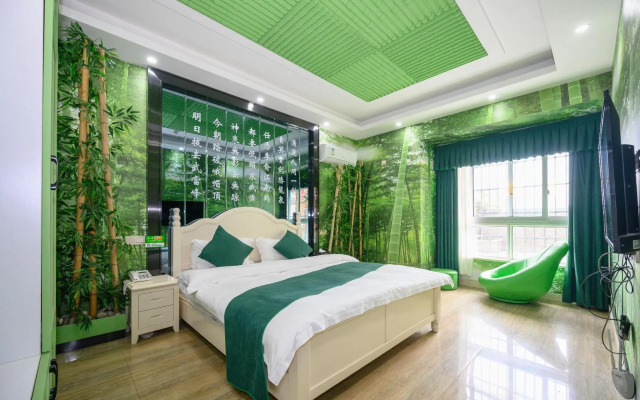 Zizhong Zhonghang Hotel