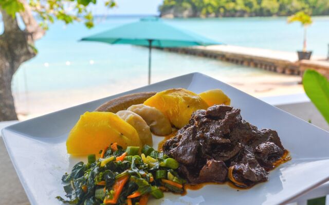 Kaz Kreol Beach Lodge