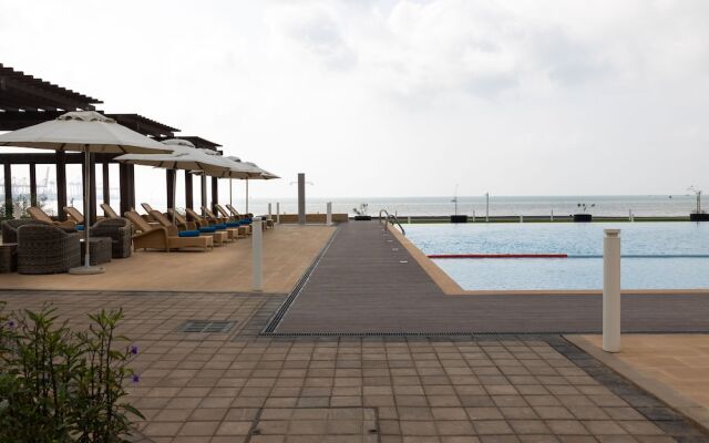 Djibouti Ayla Grand Hotel & Mall