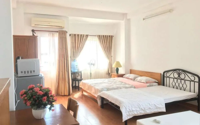Smiley Apartment 2