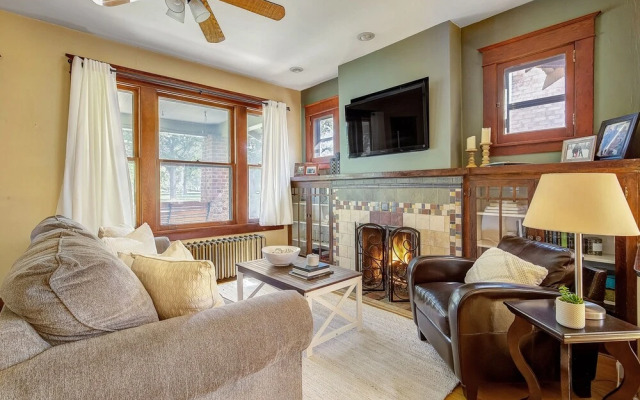 Amazing Home Washington Park Theater Gym