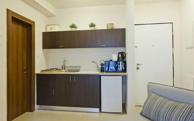 TLV Suites By The Sea - 2 Rooms