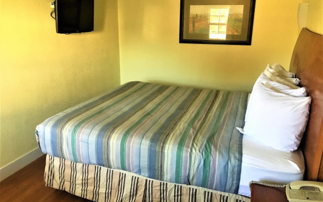 Travelodge by Wyndham Fairfield/Napa Valley