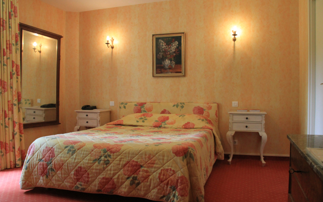 Château de Périgny, The Originals Relais