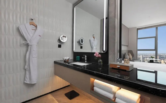 Crowne Plaza Taizhou City Center by IHG