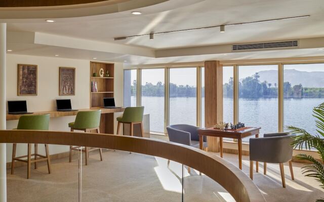 Mövenpick Royal Lotus Nile Cruise, Every Monday Four Nights From Luxor, Every Friday Three Nights From Aswan - Including Excursions & Sightseeing