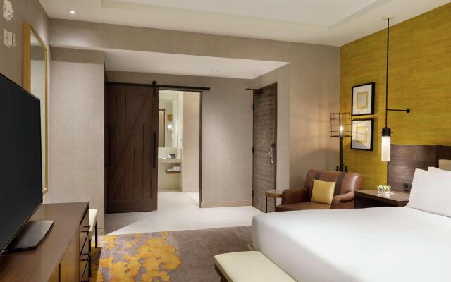 Hoodoo Moab, Curio Collection by Hilton