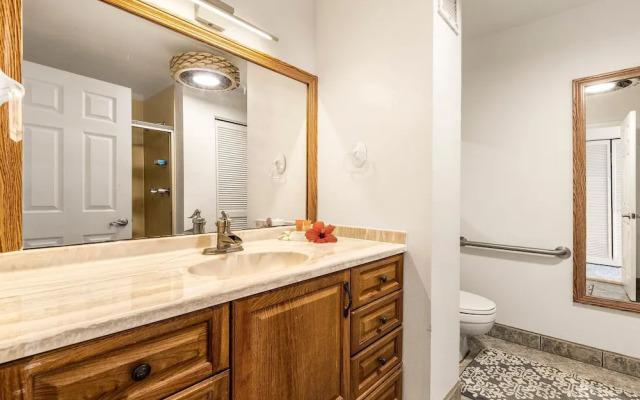 Keauhou Kona Surf & Racquet Club #5-202